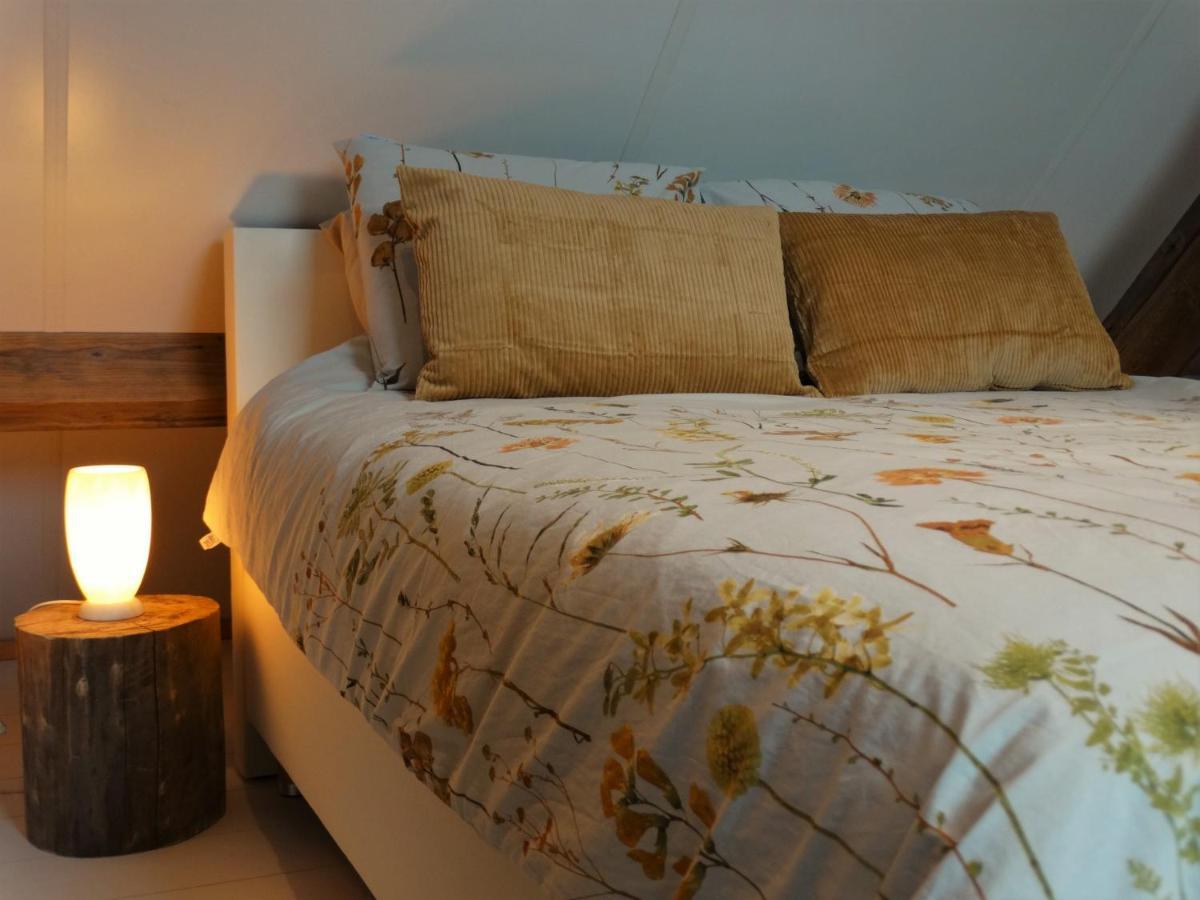 B & B 'Droom In De Polder De Suite Met Prive Sauna อาร์เนอโมเดน ภายนอก รูปภาพ